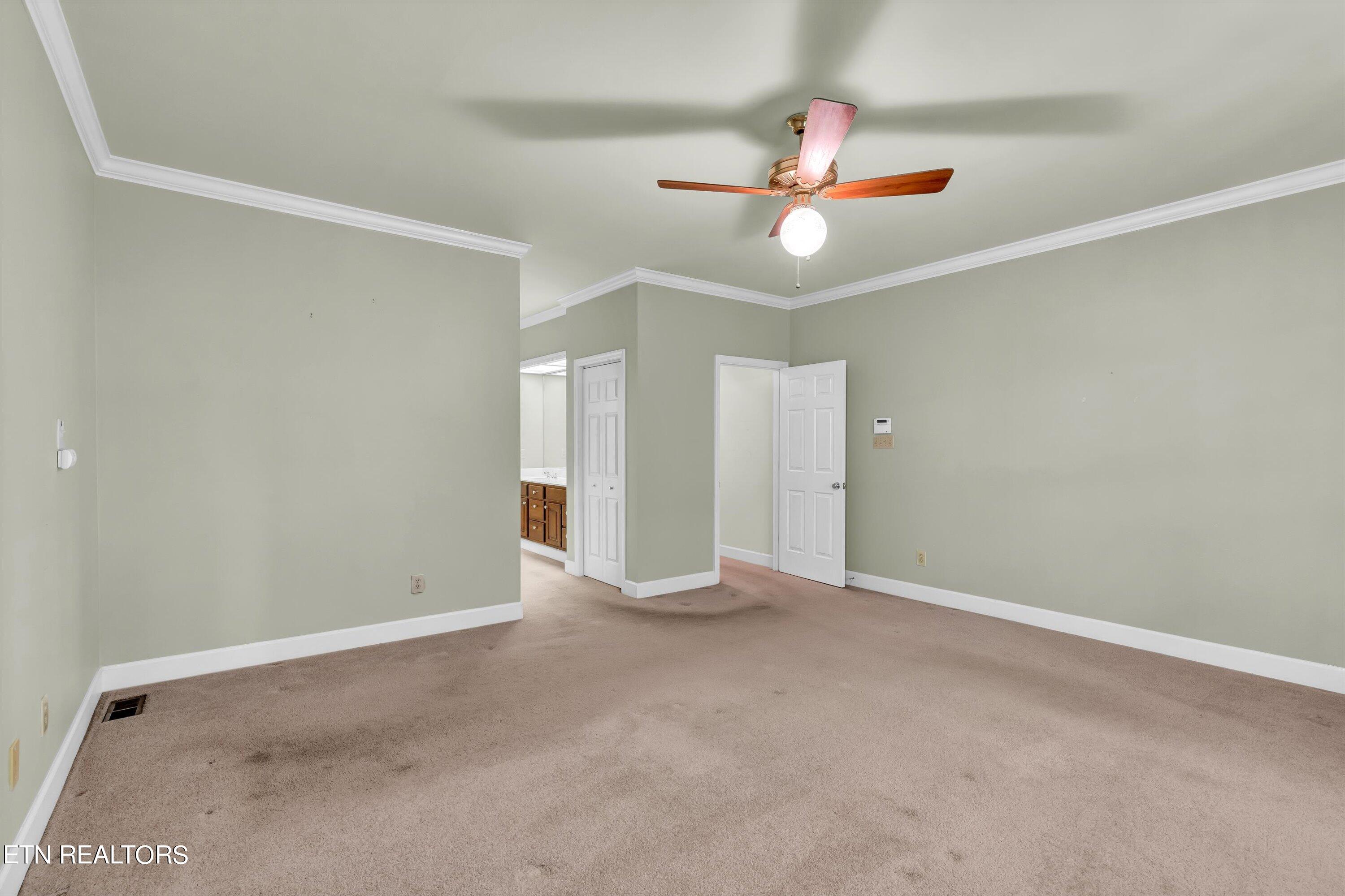 2020 Lyons Ridge Road Knoxville, TN 37919 - Photo 32 of 47 24-2020 Lyons Ridge Rd-24