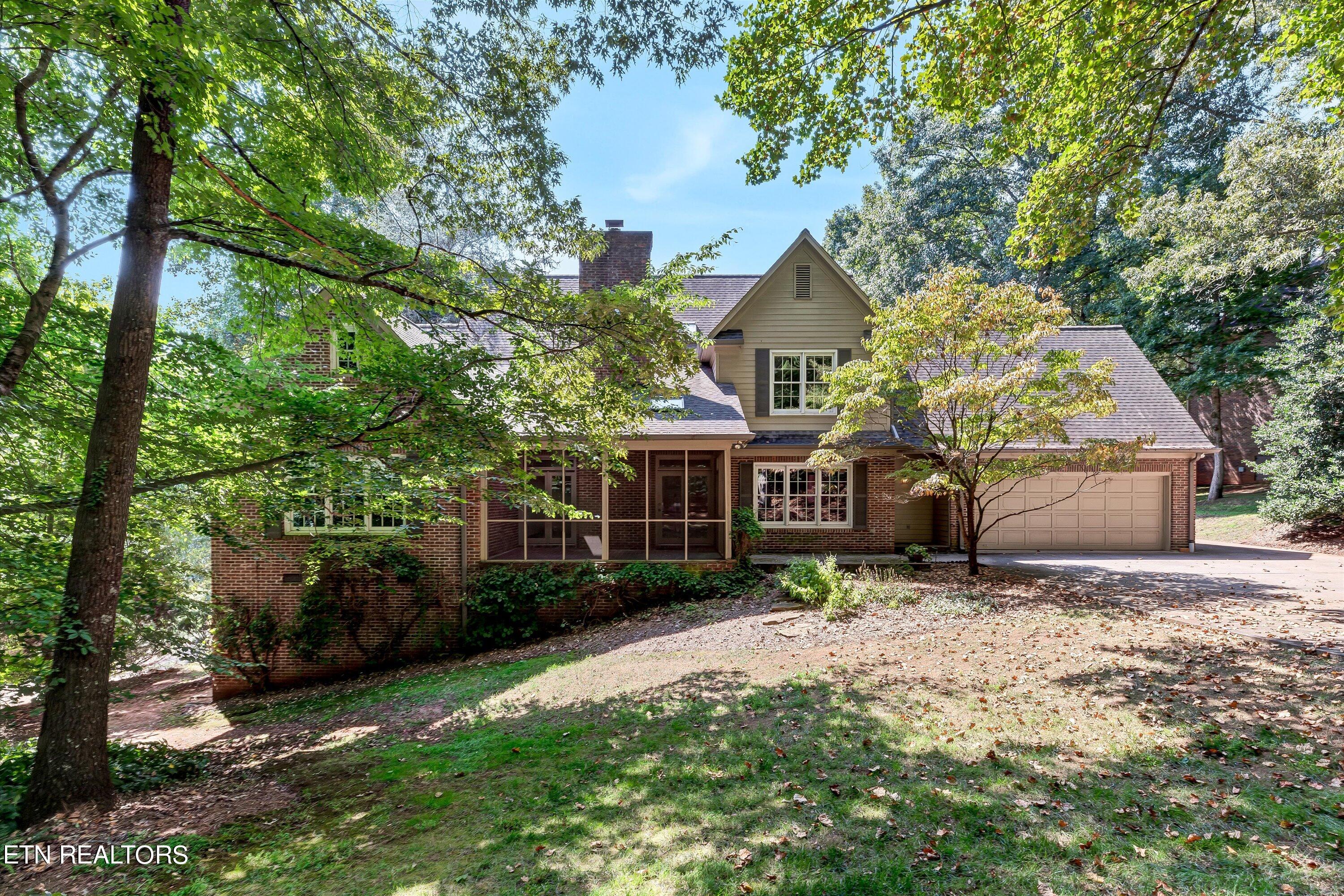 2020 Lyons Ridge Road Knoxville, TN 37919 - Photo 5 of 47 47-2020 Lyons Ridge Rd-47