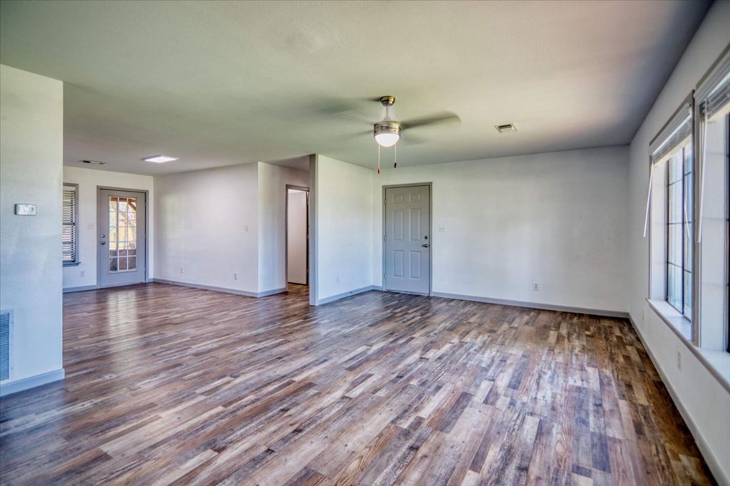 426 Fir Street Mason, TX 76856 - Photo 10 of 25