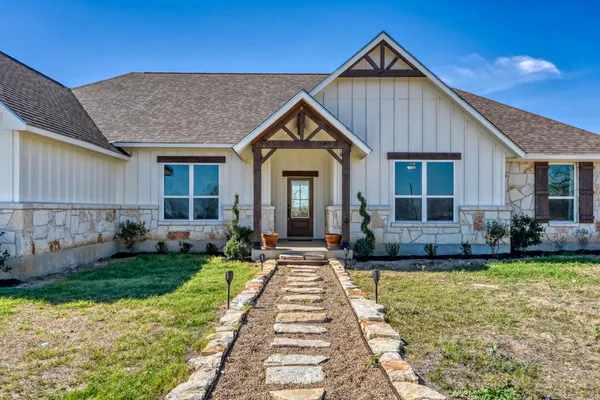 $999,000 | 1642 Scull Road, San Marcos, TX 78666