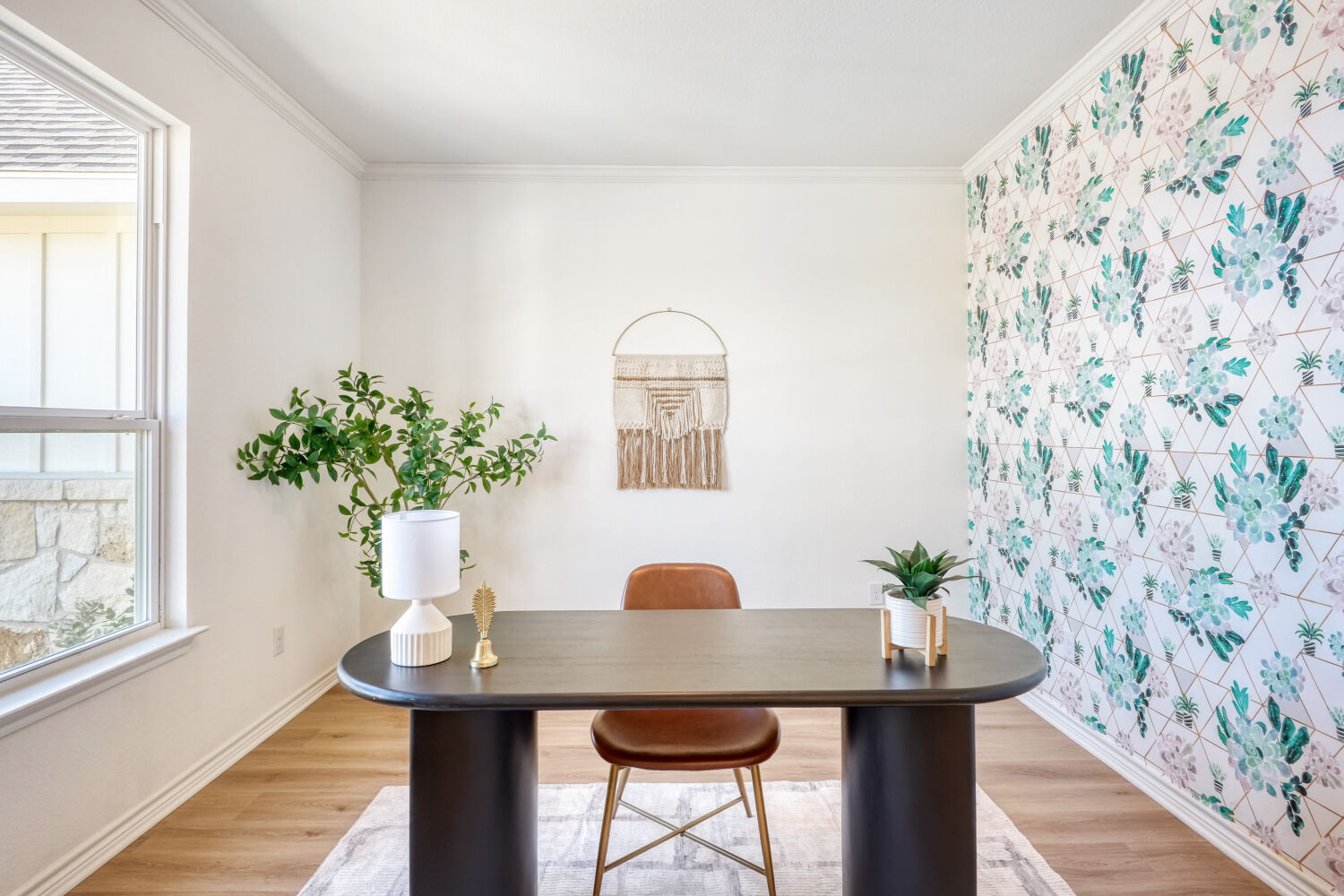 1642 Scull Road San Marcos, TX 78666 - Photo 13 of 31 Dedicated office or flex space at front of home—ideal for working from home or craft room.