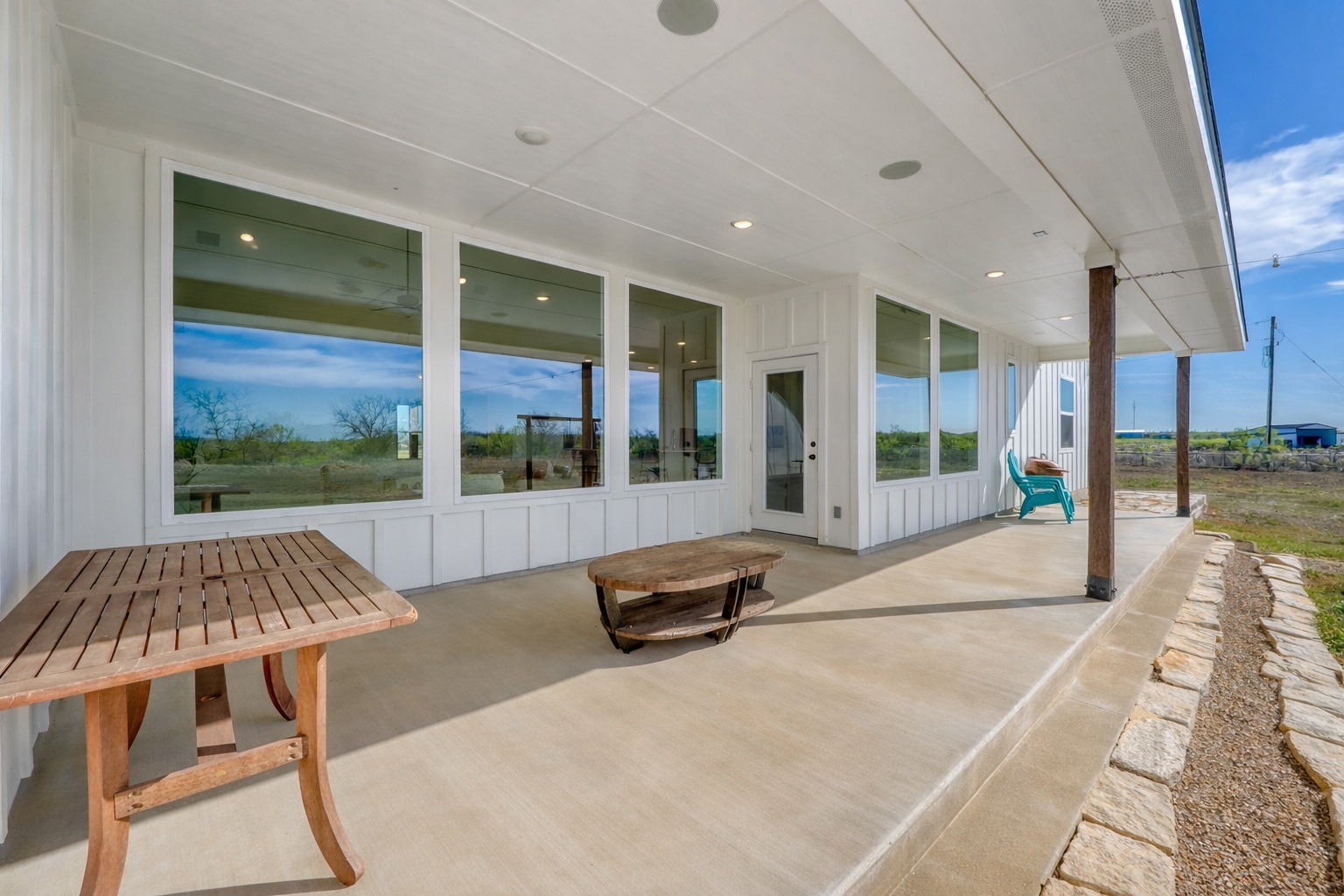 1642 Scull Road San Marcos, TX 78666 - Photo 25 of 31 Covered back porch perfect for a morning cup of coffee or evening beverage.