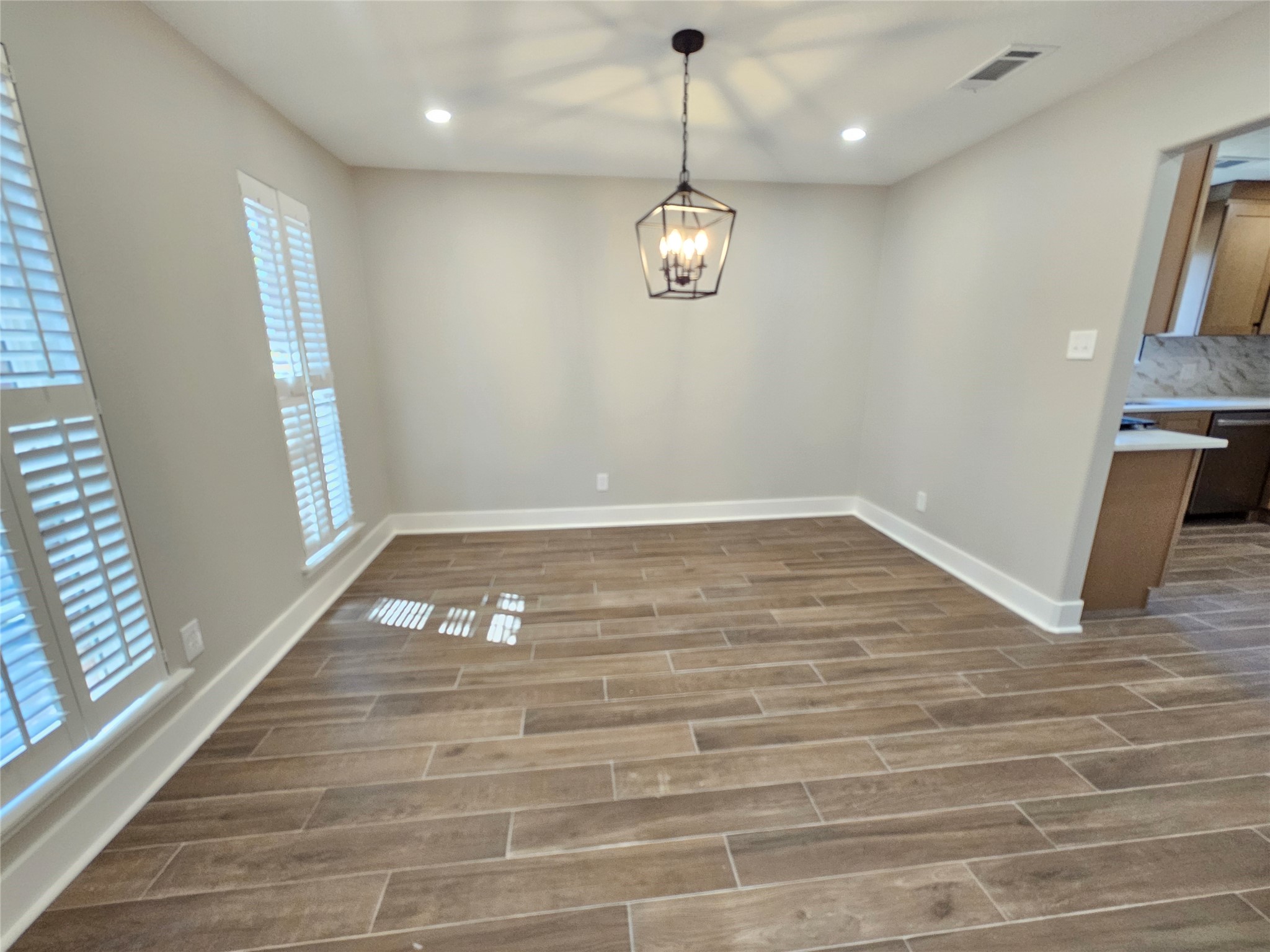 1207 Whitestone Lane Houston, TX 77073 - Photo 7 of 36 Dining room