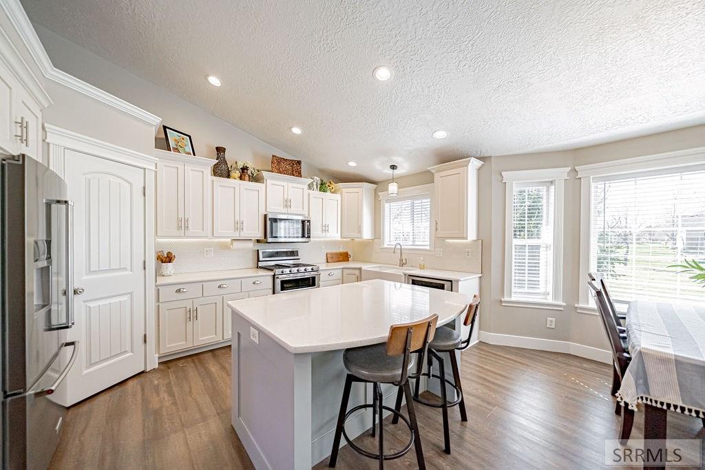 4547 Timberline Road Rexburg, ID 83440 - Photo 11 of 63