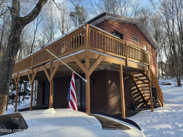 $299,900 | 176 Birch Drive, Blakeslee, PA 18610