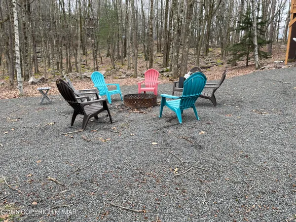 $299,900 | 176 Birch Drive, Blakeslee, PA 18610