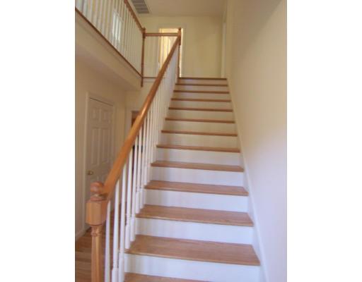 10 Lane's Ten Acres Road Merrimac, MA 01860 - Photo 4 of 25 Gallery Image 4