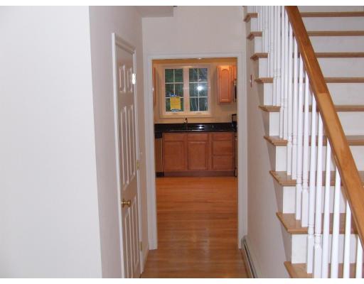 10 Lane's Ten Acres Road Merrimac, MA 01860 - Photo 5 of 25 Gallery Image 5