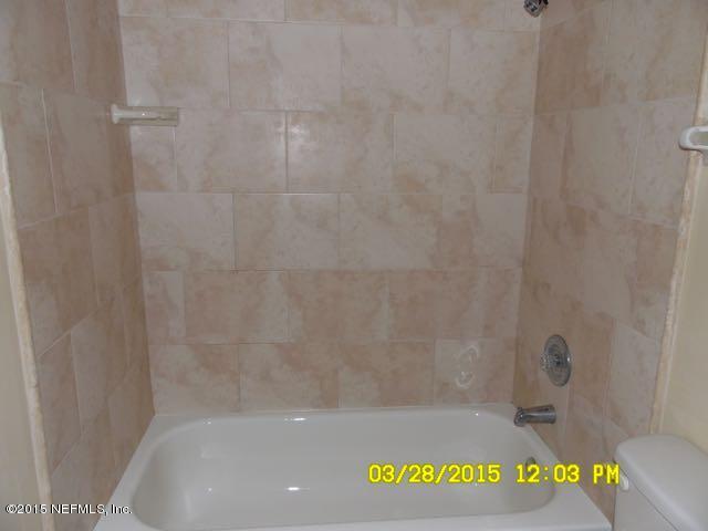 2080 Derringer Road Jacksonville, FL 32225 - Photo 17 of 28 Master Shower