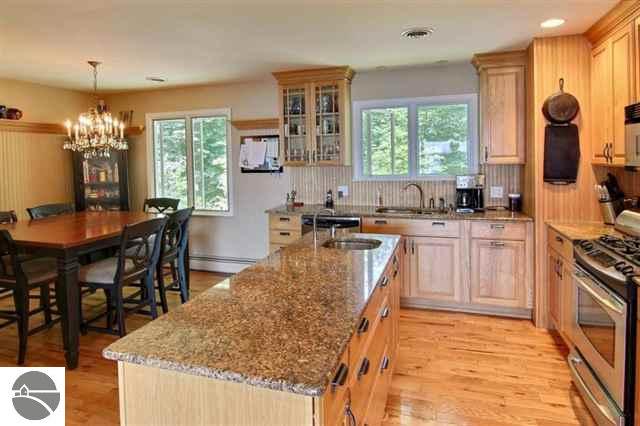 9375 Center Road Traverse City, MI 49686 - Photo 4 of 23 1737199-3.JPG