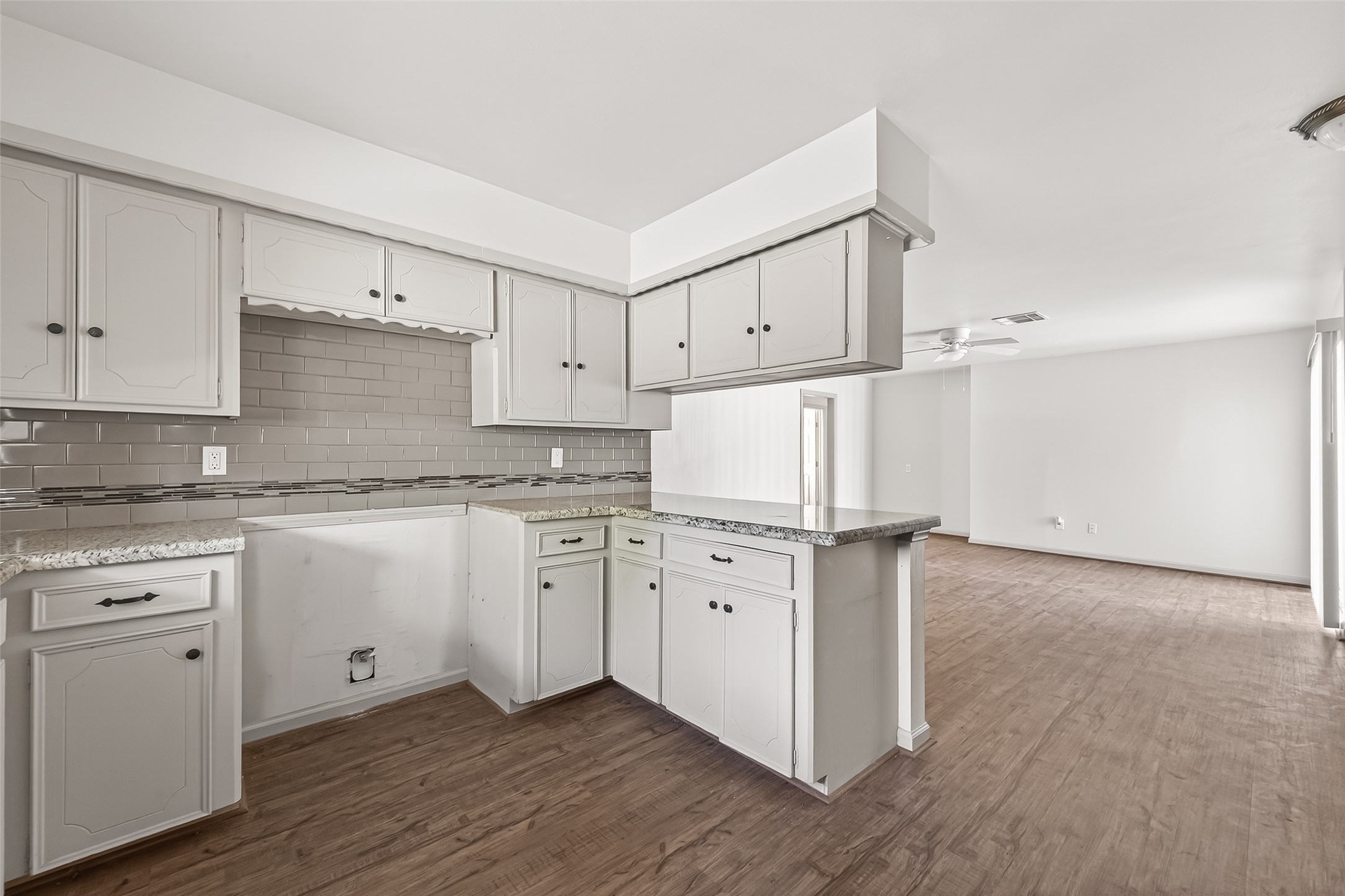 10503 Ladino Road Cypress, TX 77429 - Photo 9 of 21