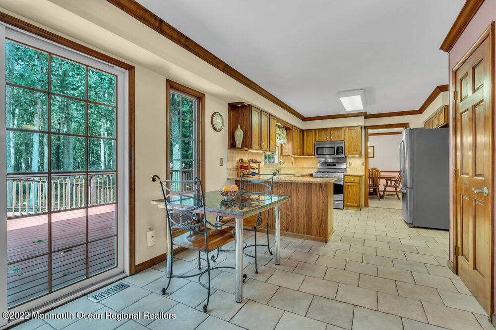 2 Abbey Road Jackson, NJ 08527 - Photo 13 of 37 030_dsc08445