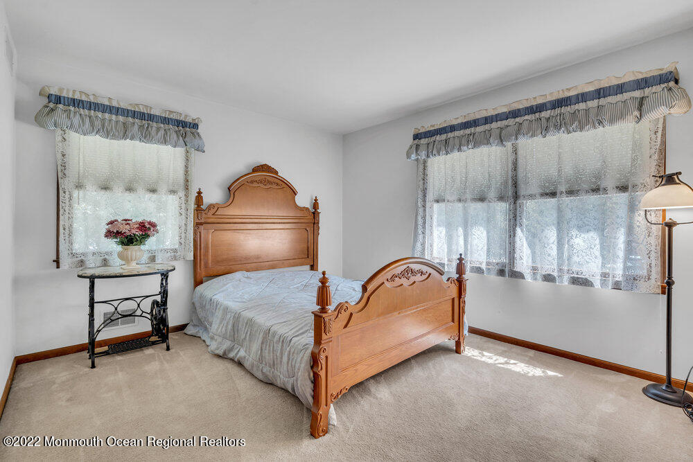 2 Abbey Road Jackson, NJ 08527 - Photo 19 of 37 045_dsc08230