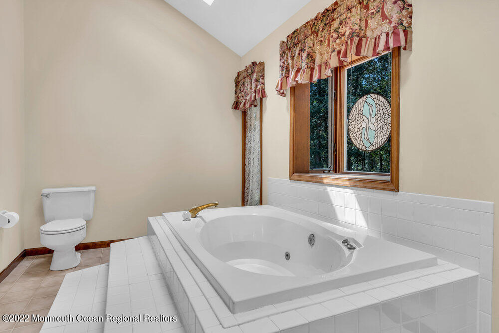 2 Abbey Road Jackson, NJ 08527 - Photo 25 of 37 058_dsc08315