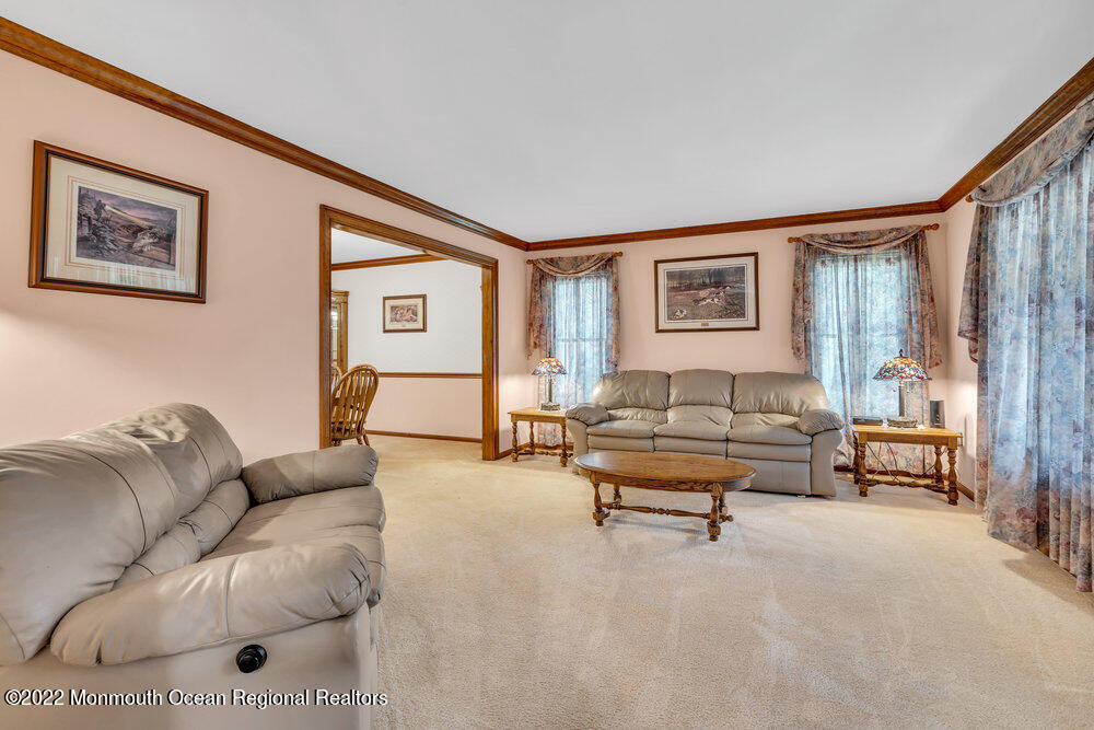 2 Abbey Road Jackson, NJ 08527 - Photo 9 of 37 015_dsc08345