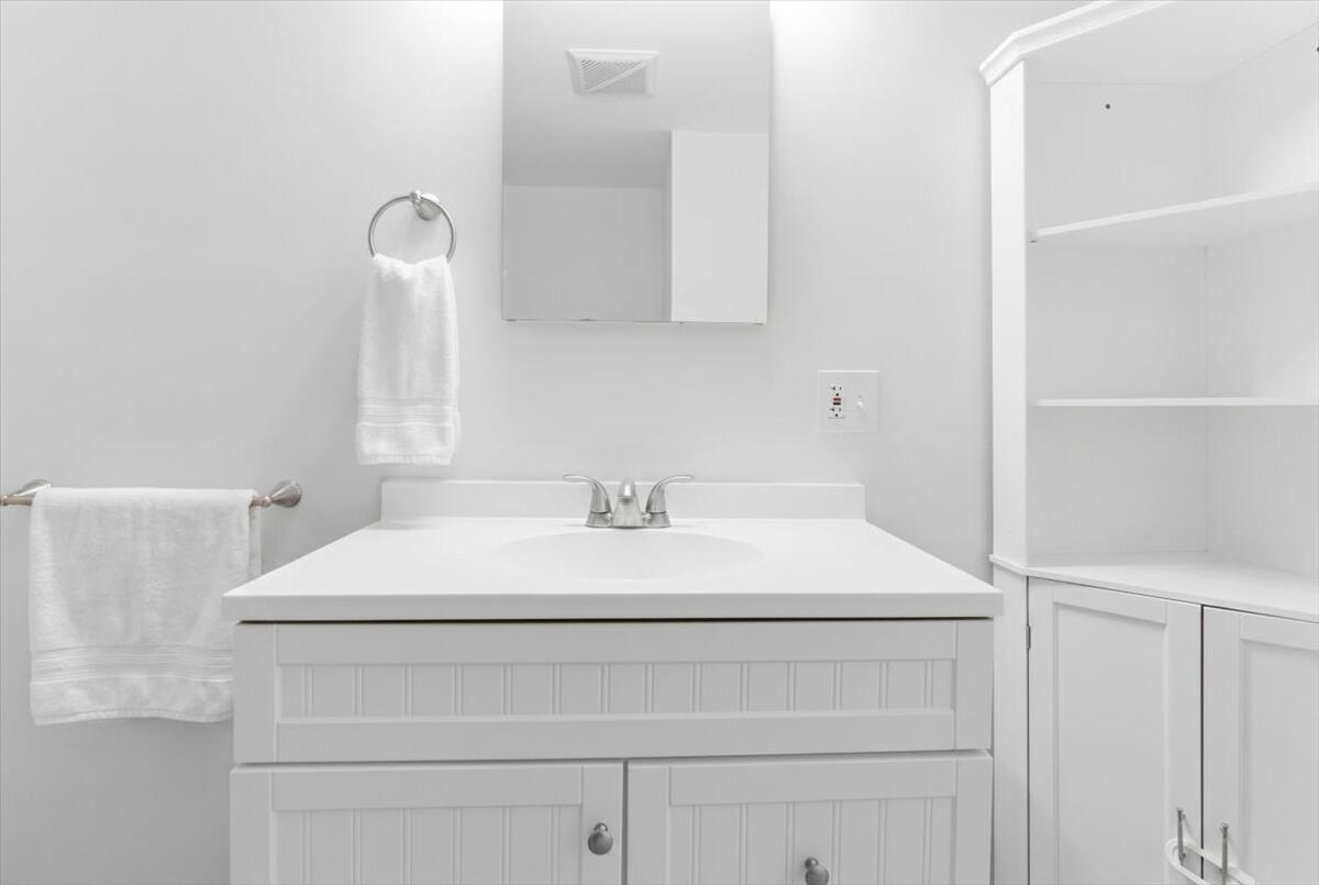 10 David Street Lisbon, ME 04252 - Photo 22 of 32 38-DSC02473