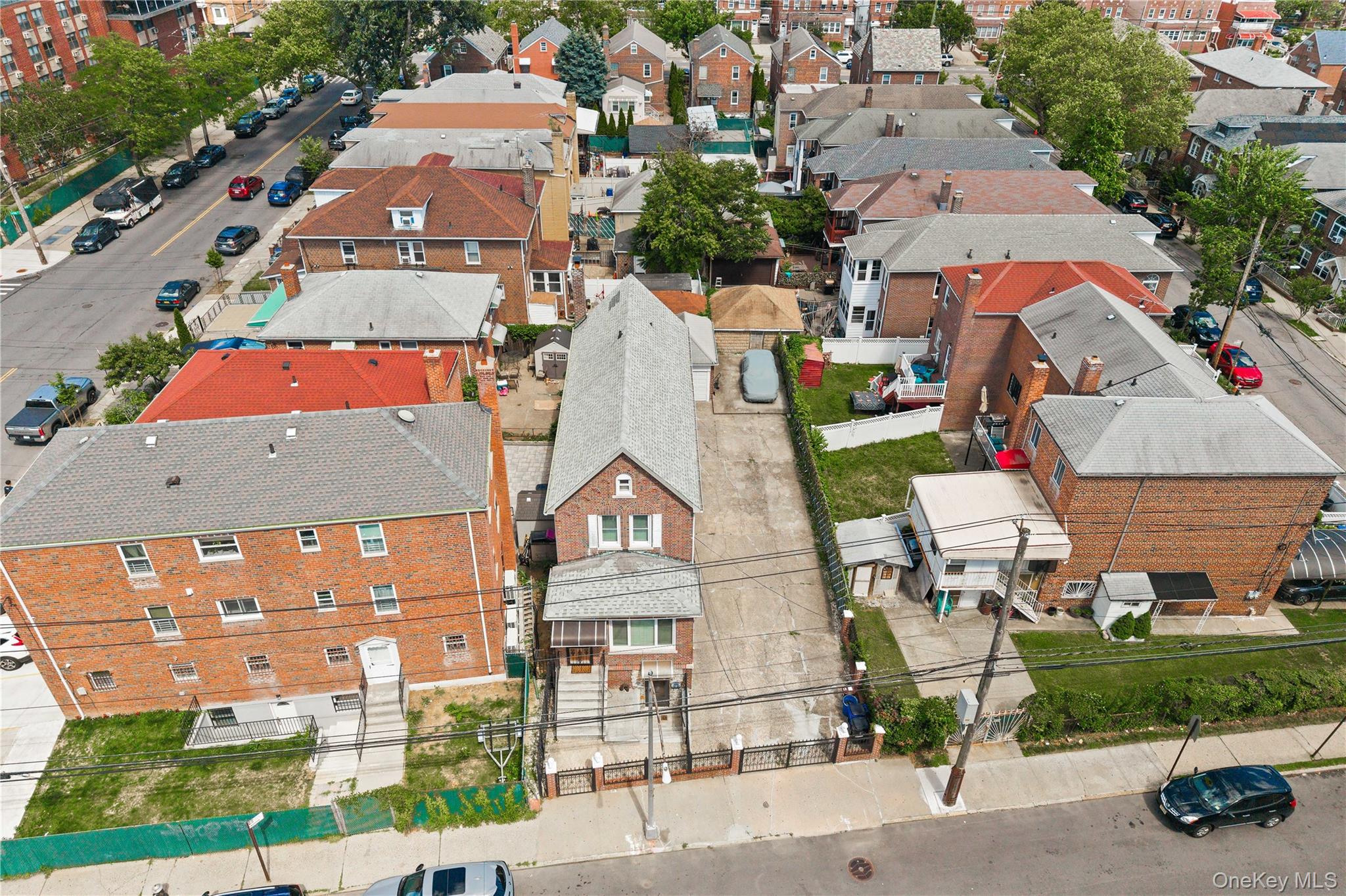2328 Williamsbridge Road Bronx, NY 10469 - Photo 45 of 50