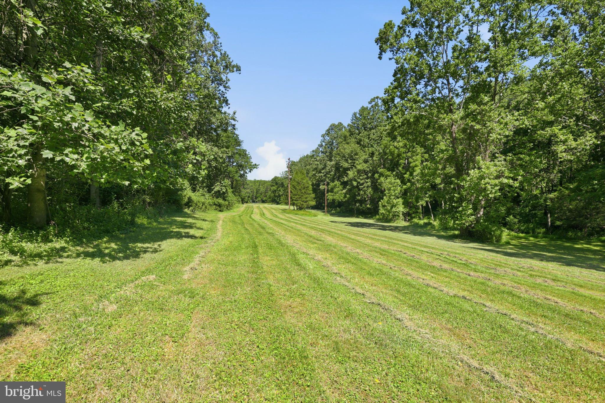 12340 Kingsley Road Clarksburg, MD 20871 - Photo 10 of 19 Horse farm