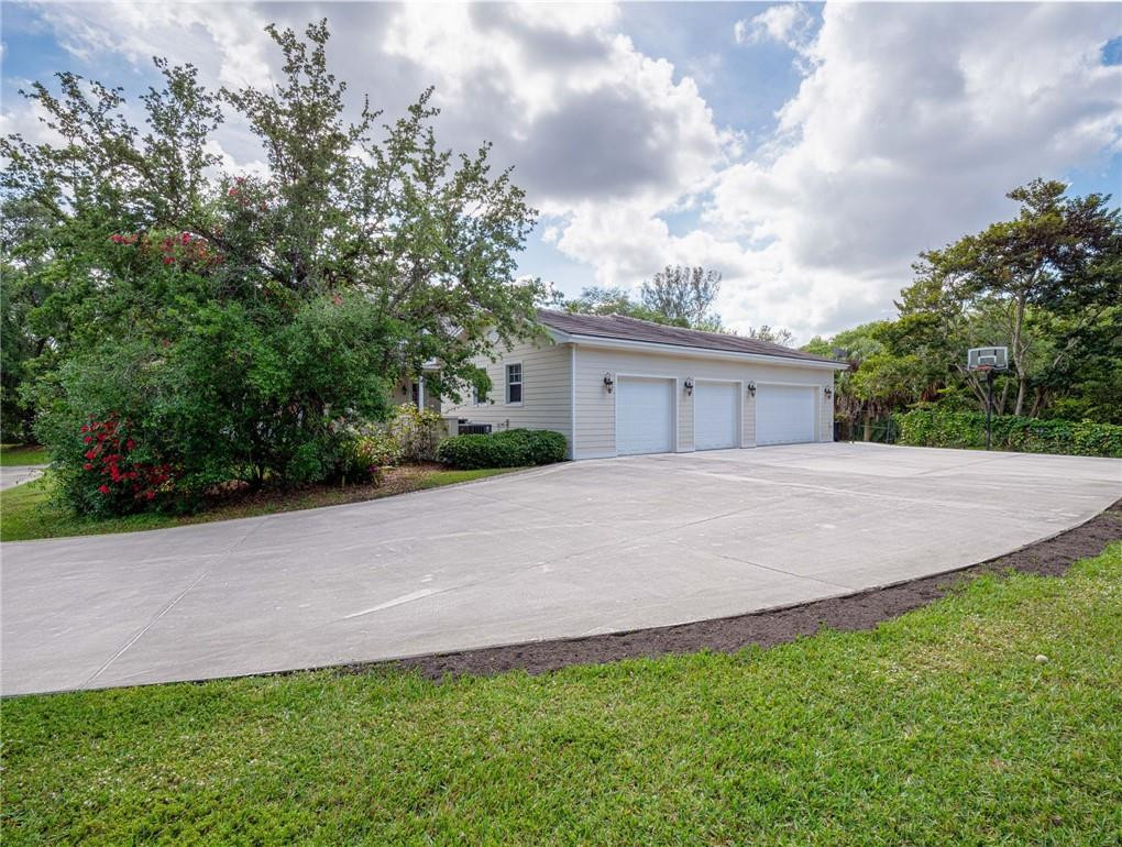 18900 Southwest 53rd Street Southwest Ranches, FL 33332 - Photo 4 of 50 Photo 4