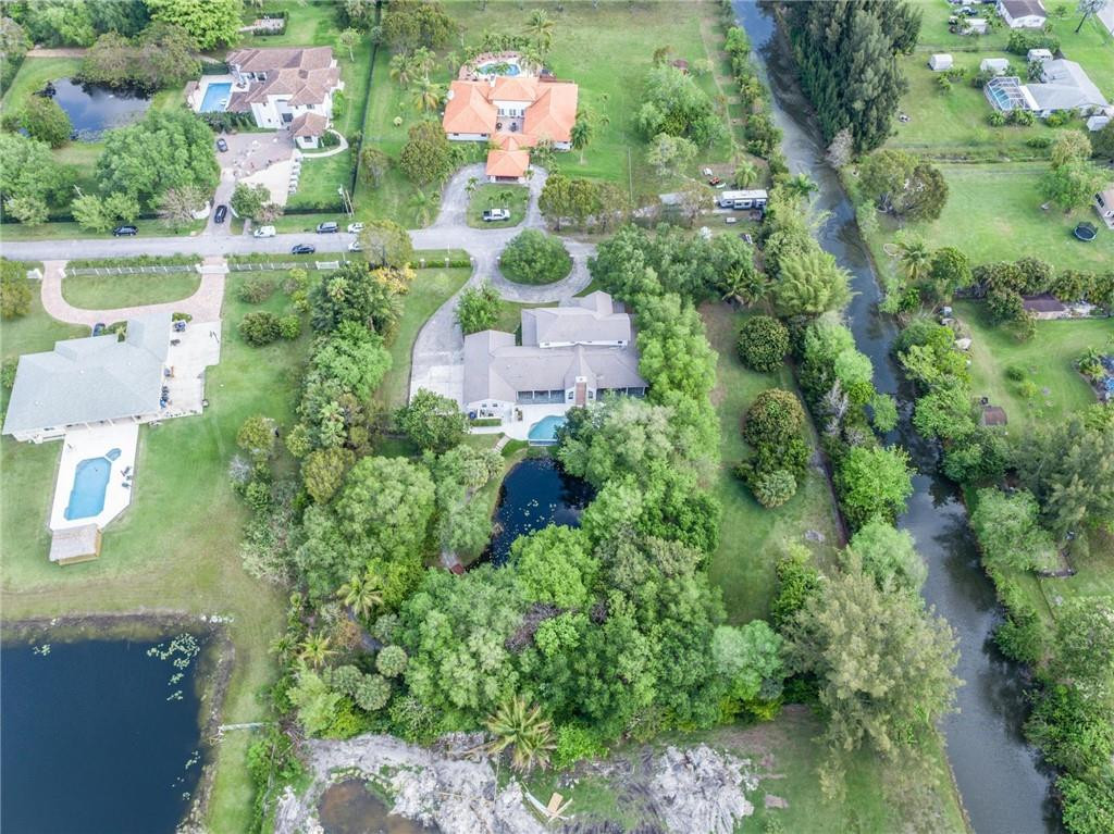 18900 Southwest 53rd Street Southwest Ranches, FL 33332 - Photo 7 of 50 Photo 7