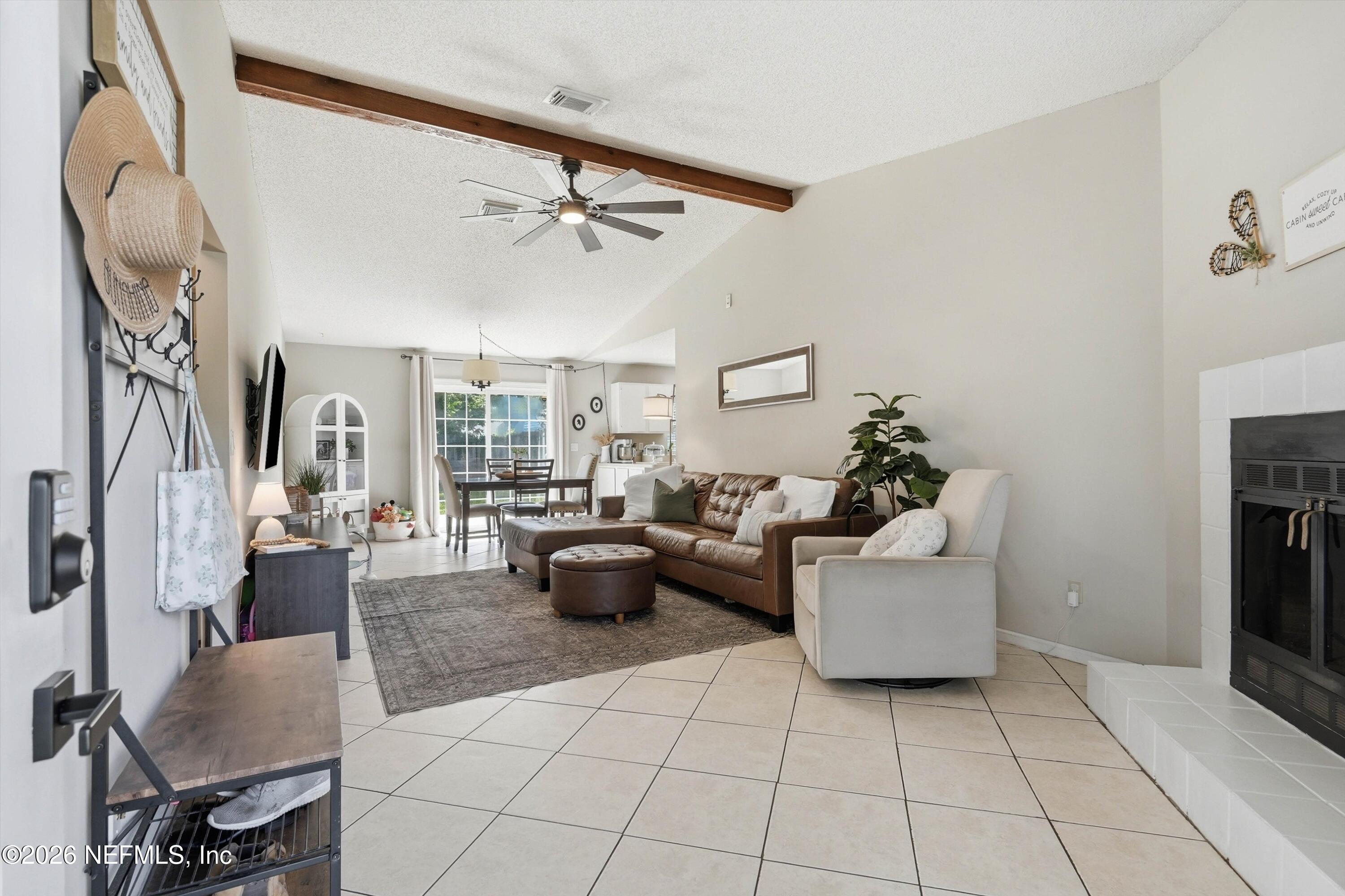 12768 Attrill Road Jacksonville, FL 32258 - Photo 6 of 32 06-Living Room