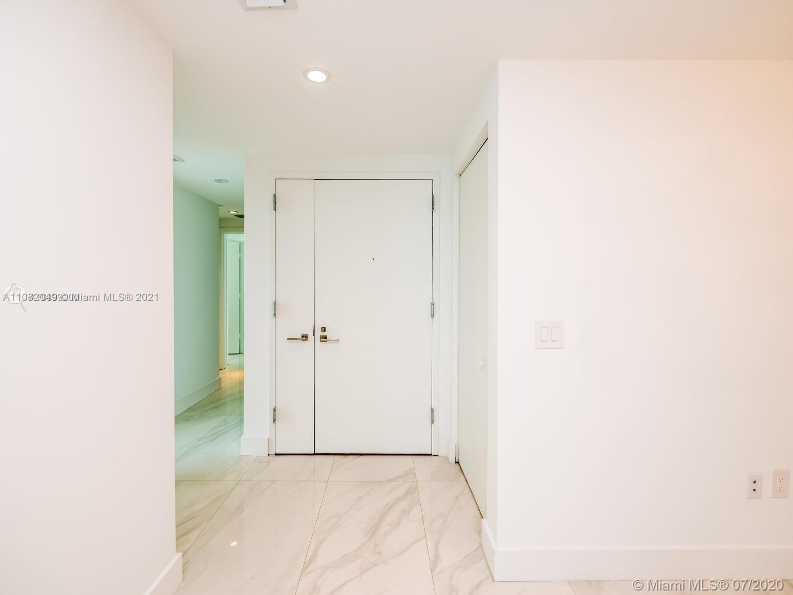 650 Northeast 32nd Street, Unit 4501 Miami, FL 33137 - Photo 3 of 39 Gallery Image 3