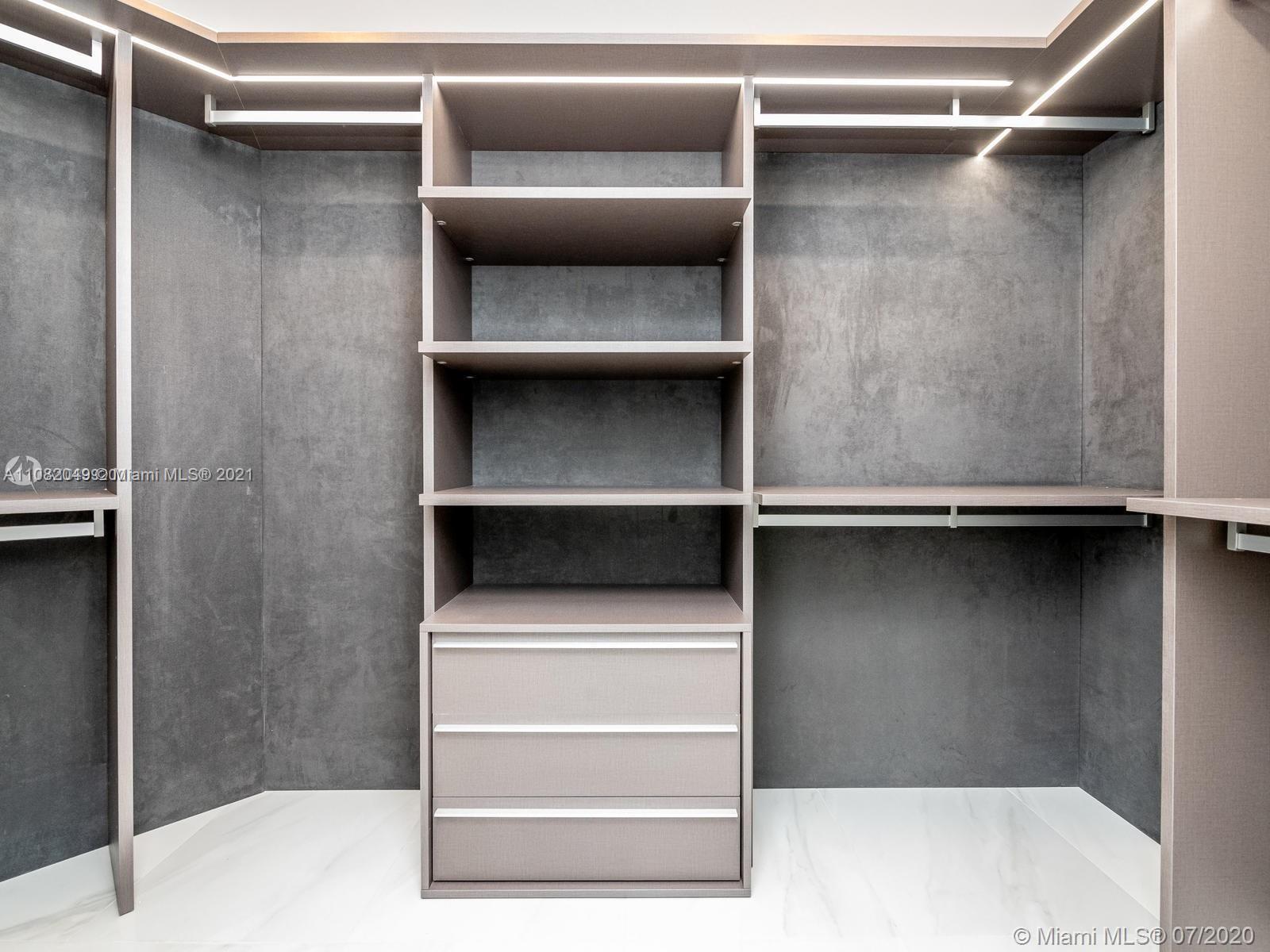 650 Northeast 32nd Street, Unit 4501 Miami, FL 33137 - Photo 8 of 39 Gallery Image 8
