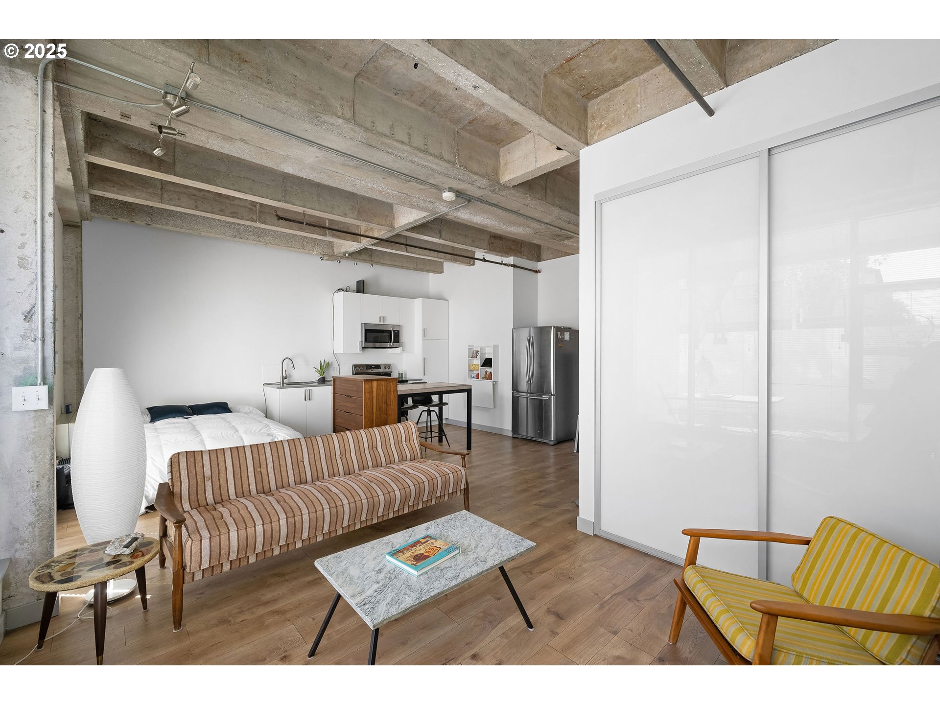 900 Northeast 81st Avenue, Unit 111 Portland, OR 97213 - Photo 16 of 25 a living room with furniture