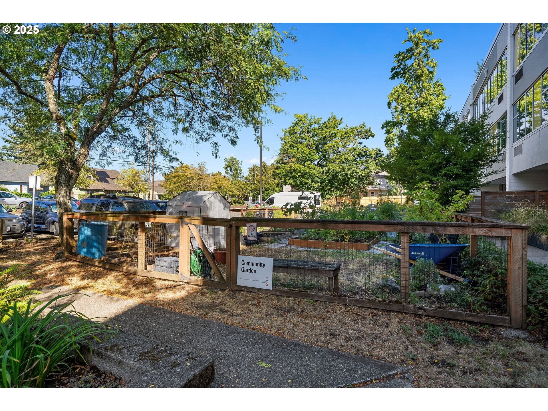 900 Northeast 81st Avenue, Unit 111 Portland, OR 97213 - Photo 25 of 25 a view of outdoor space and yard
