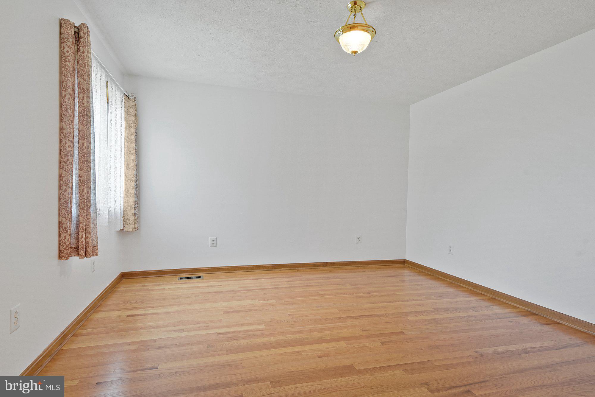 3575 Scarboro Road Street, MD 21154 - Photo 27 of 38 Gallery Image 27