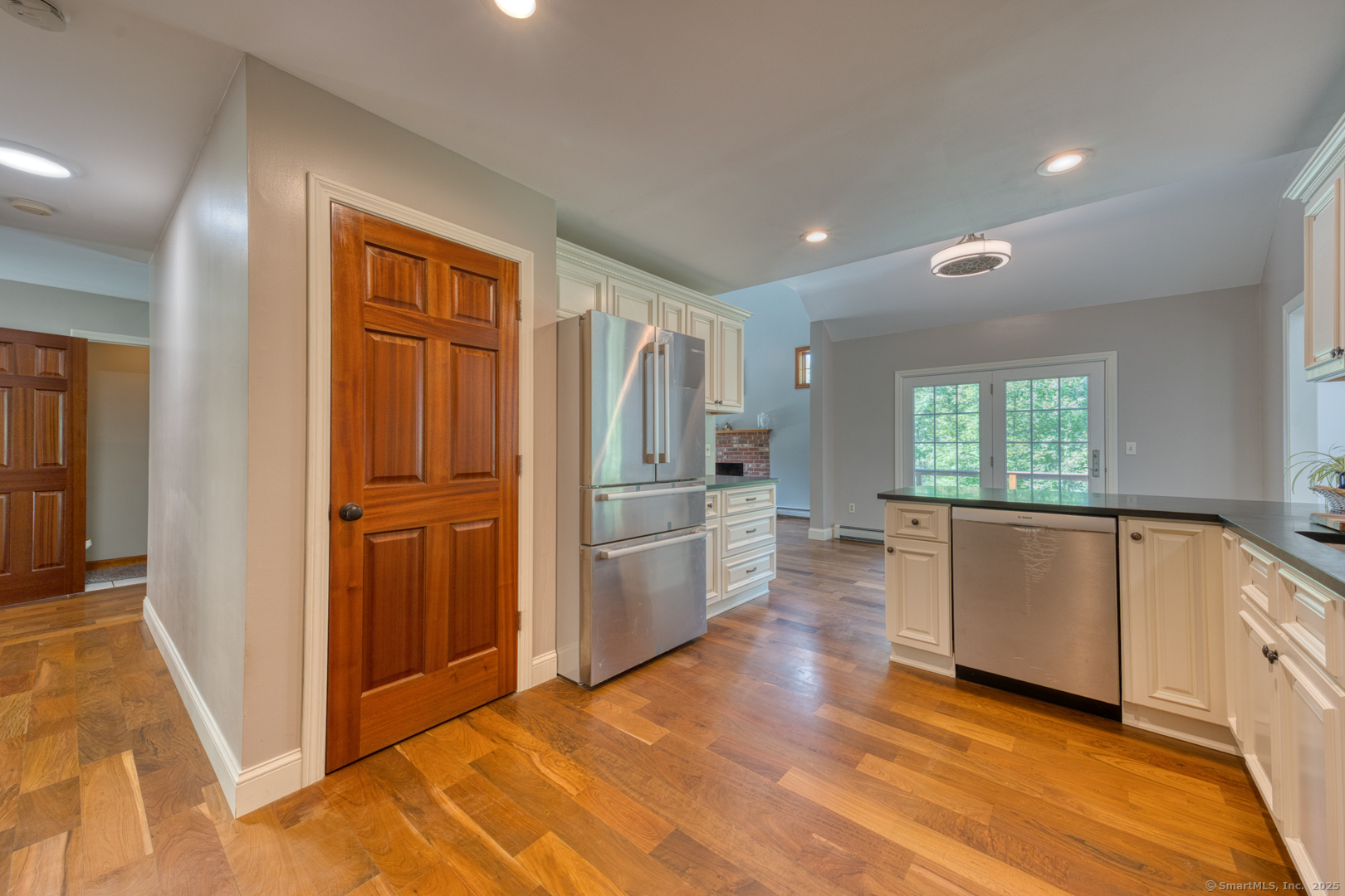 287 South Bear Hill Road Chaplin, CT 06235 - Photo 14 of 40 a view of an empty room and window