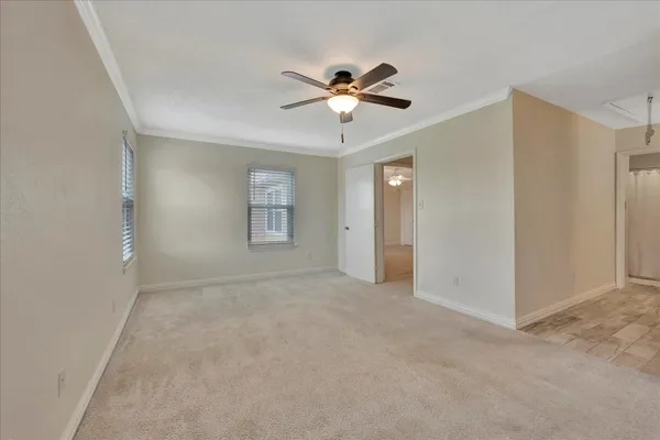 $2,450 | 1907 Glencove Drive, Seabrook, TX 77586