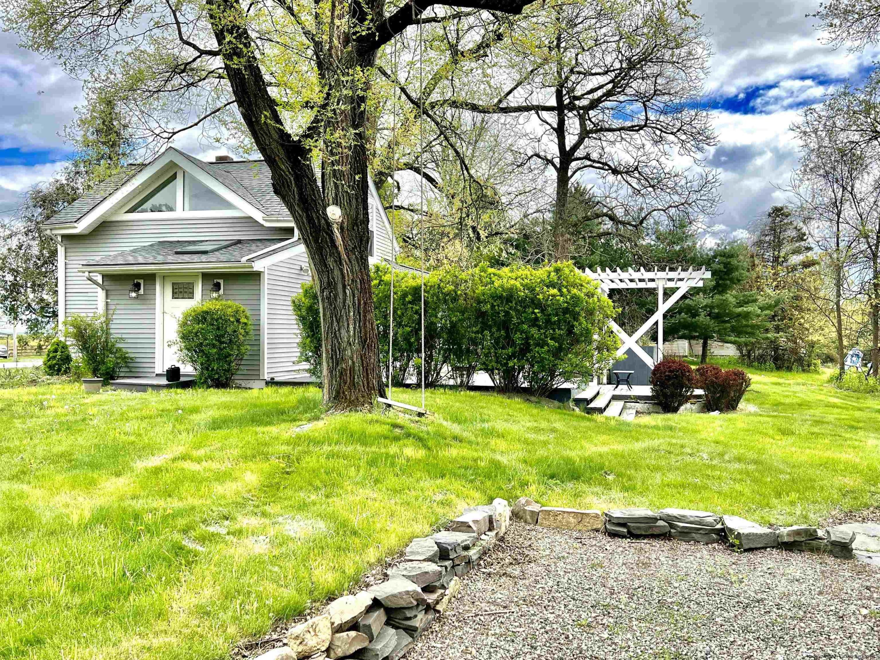 3 Dave Elliot Road Saugerties, NY 12477 - Photo 2 of 27 Photo 2