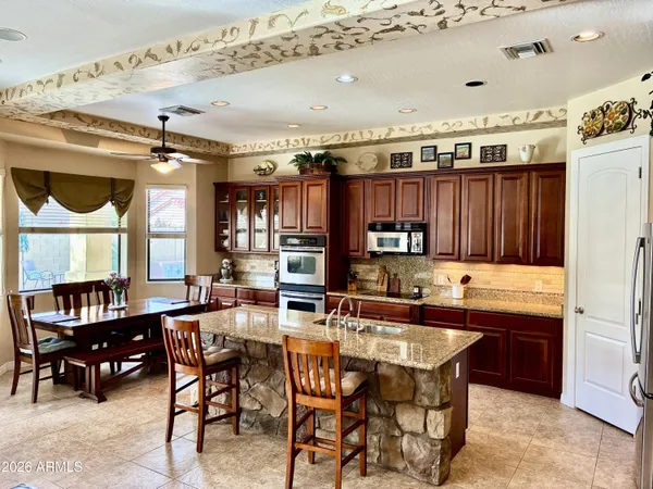 $999,999 | 929 East Derby Drive, Tempe, AZ 85284