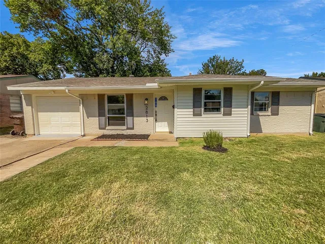 $270,000 | 2813 East 15th Street, Plano, TX 75074