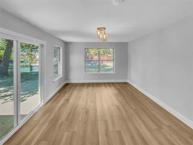 $270,000 | 2813 East 15th Street, Plano, TX 75074