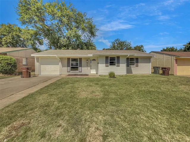 $270,000 | 2813 East 15th Street, Plano, TX 75074