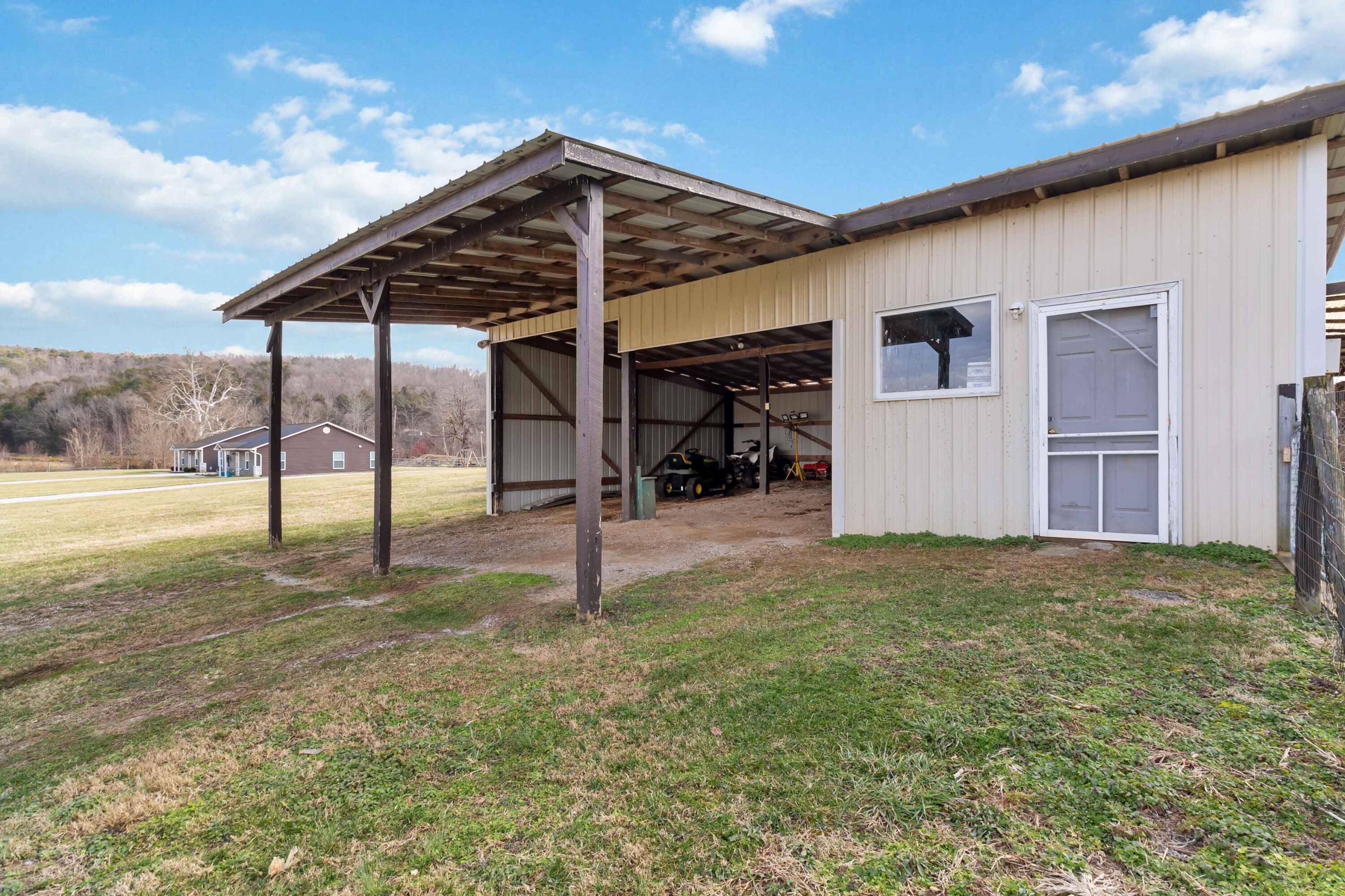 1545 Blaze Valley Road Somerset, KY 42501 - Photo 27 of 34 027