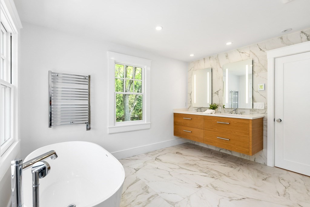 25 Cliff Road Weston, MA 02493 - Photo 22 of 37