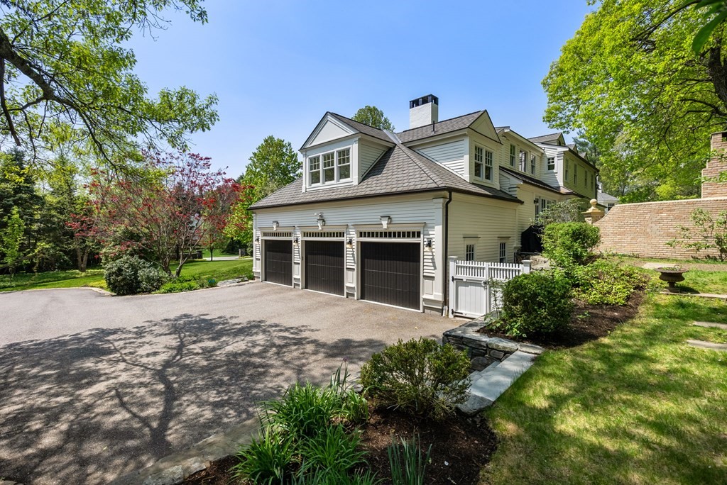 25 Cliff Road Weston, MA 02493 - Photo 37 of 37