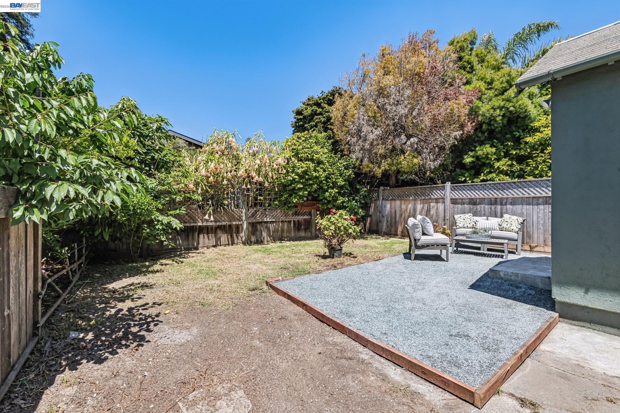 1349 Hearst Avenue Berkeley, CA 94702 - Photo 25 of 36