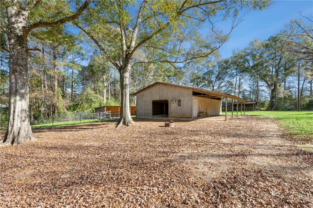 17300 Pine Acres Road Covington, LA 70435 - Photo 24 of 34 Gallery Image 24