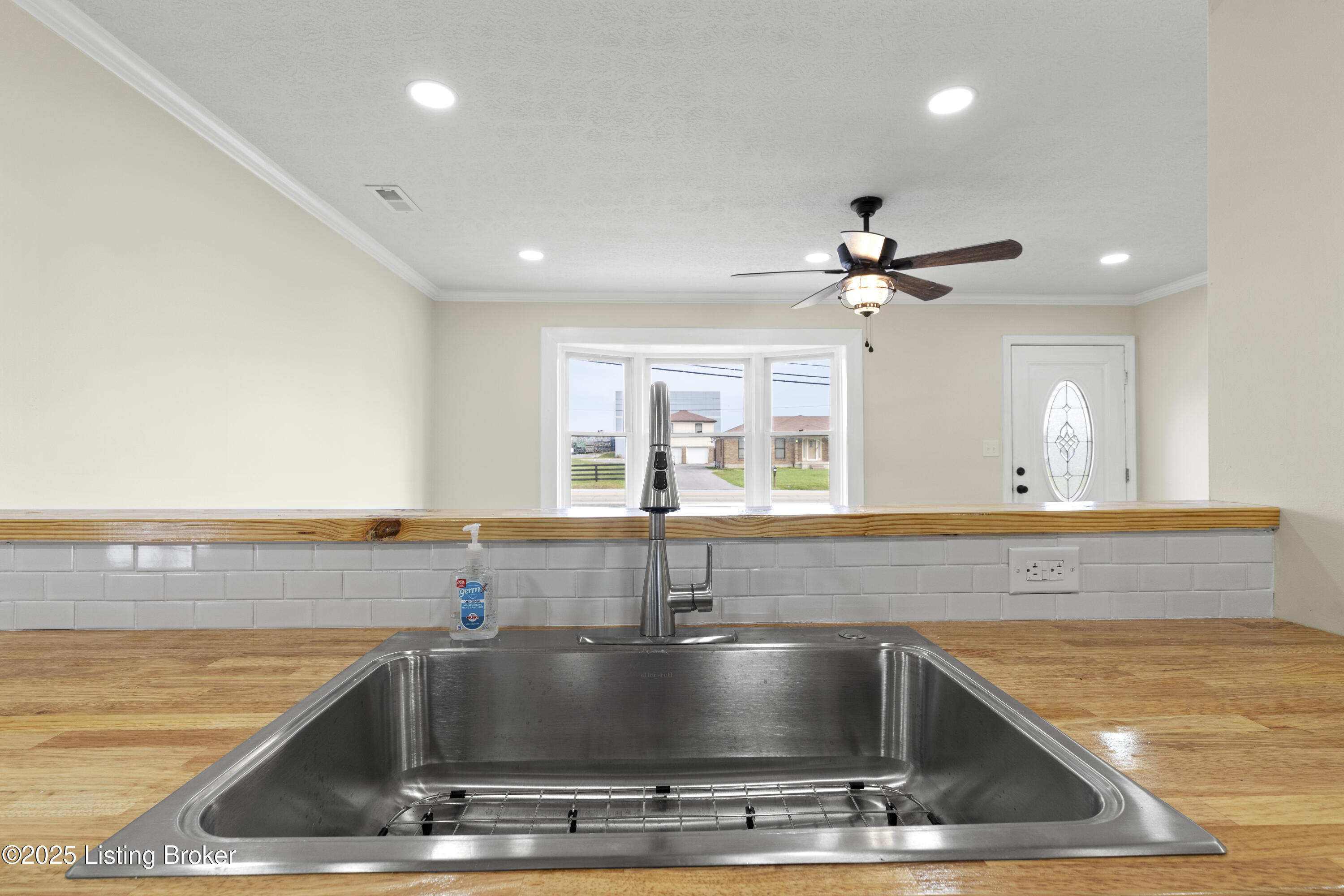 355 Cedar Grove Road Shepherdsville, KY 40165 - Photo 10 of 47 dsc08407
