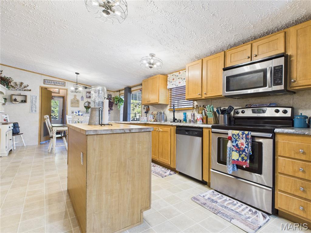 210 Ripley Route Fairdealing, MO 63939 - Photo 15 of 46