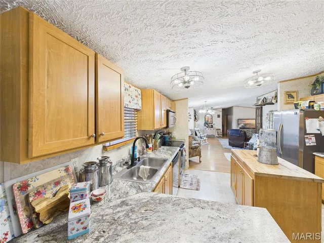 $185,000 | 210 Ripley Route, Fairdealing, MO 63939