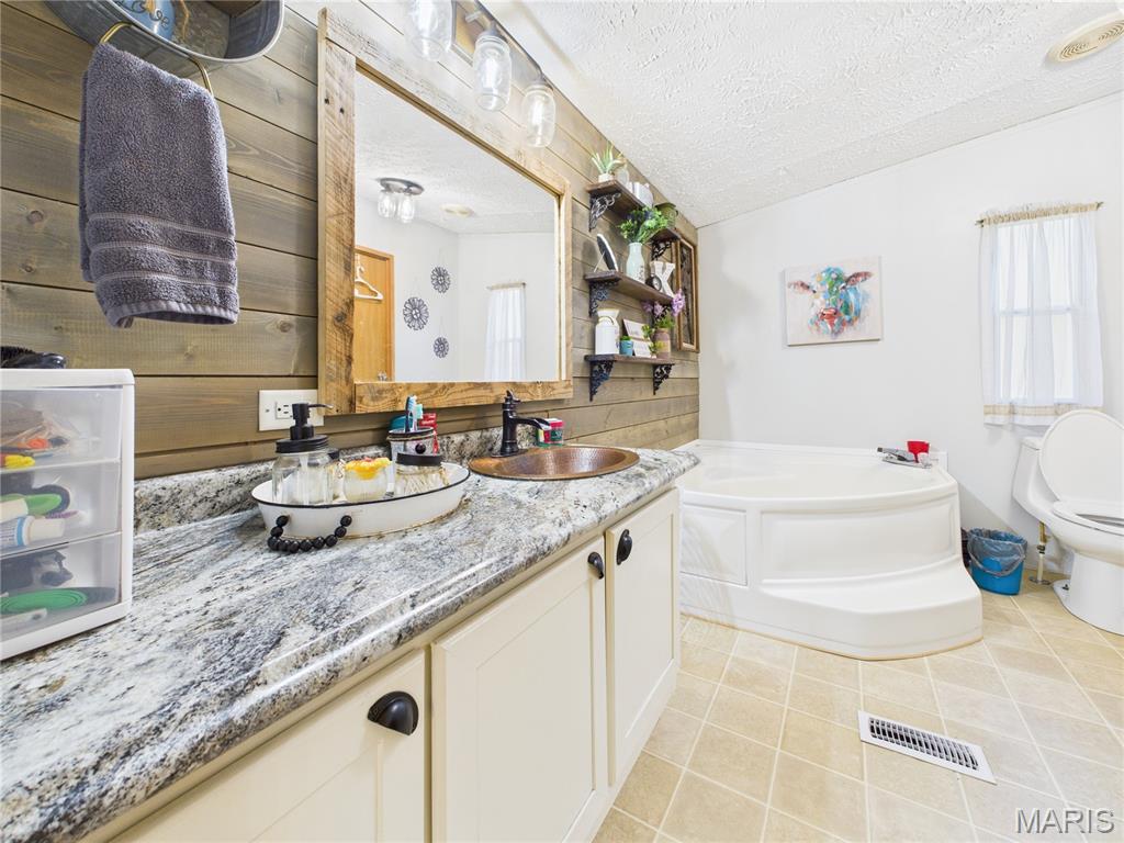 210 Ripley Route Fairdealing, MO 63939 - Photo 27 of 46