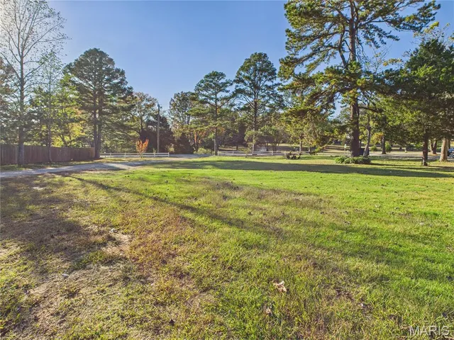 $185,000 | 210 Ripley Route, Fairdealing, MO 63939