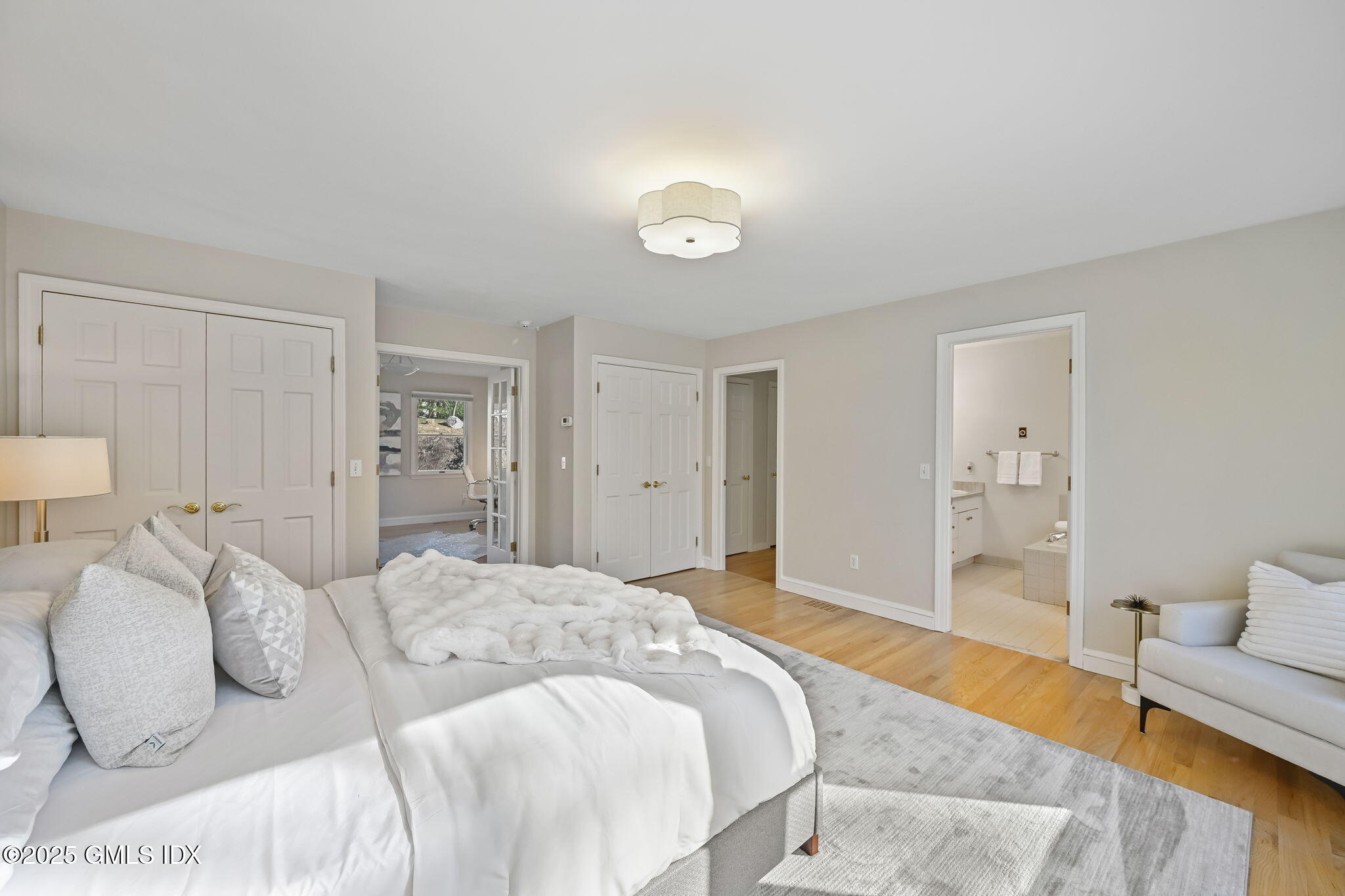 7 Roberta Lane Greenwich, CT 06830 - Photo 27 of 56 17-web-or-mls-7-roberta-ln