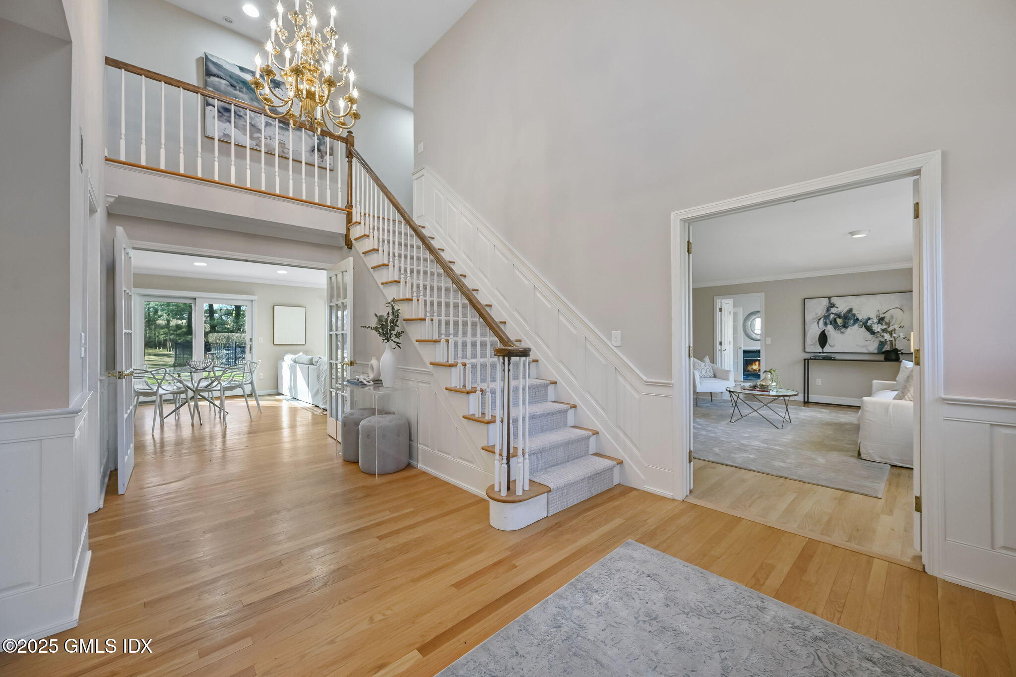 7 Roberta Lane Greenwich, CT 06830 - Photo 3 of 56 4-web-or-mls-7-roberta-ln