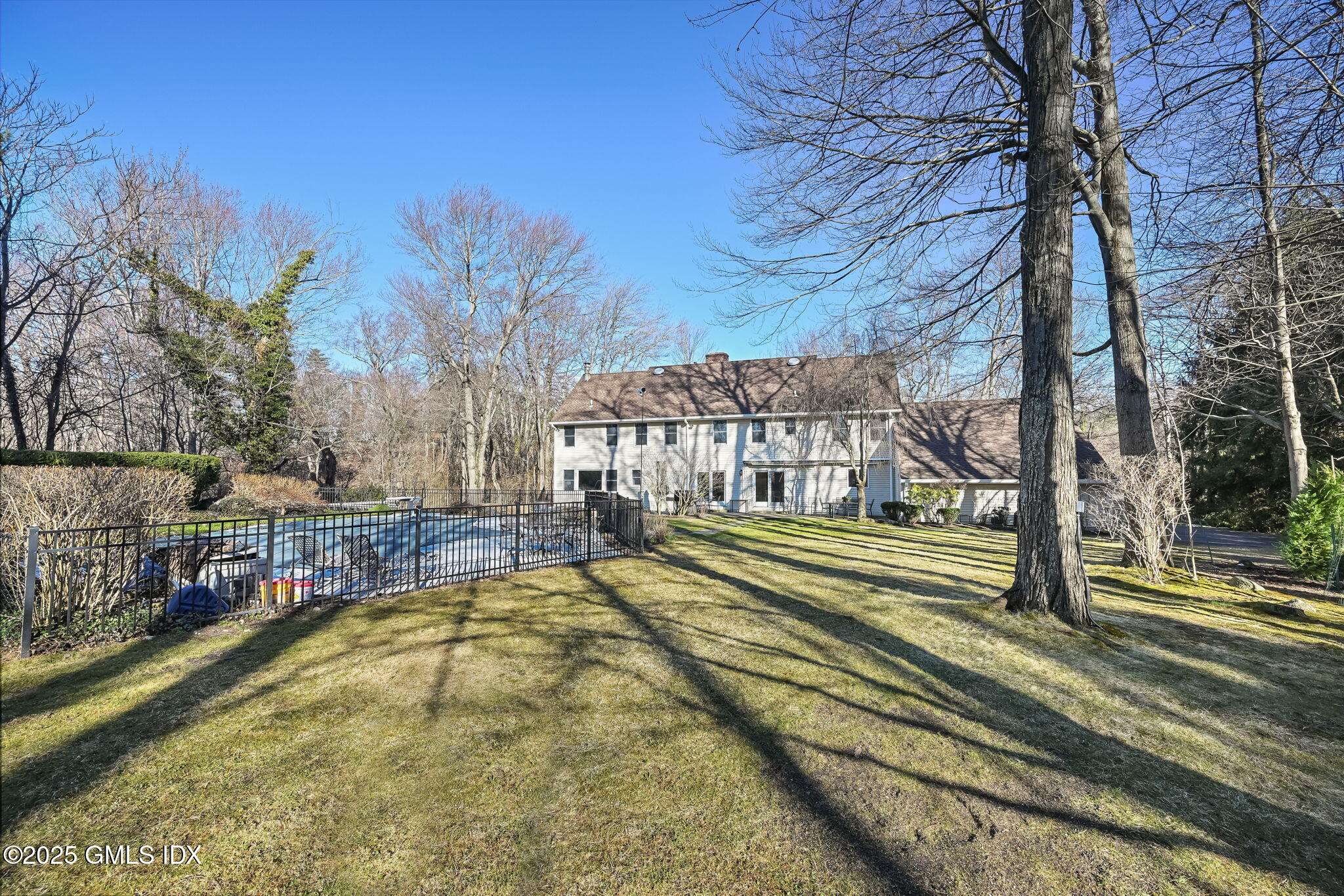 7 Roberta Lane Greenwich, CT 06830 - Photo 53 of 56 61-web-or-mls-7-roberta-ln